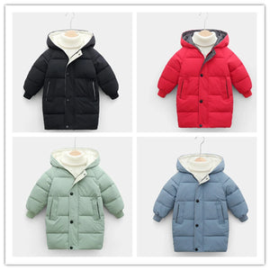 Four children's puffer jackets in black, red, green, and blue on a white background.