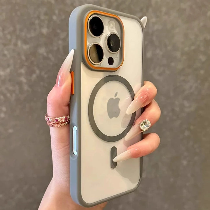 Transparent MagSafe case for iPhone 15 Pro Max in Gray