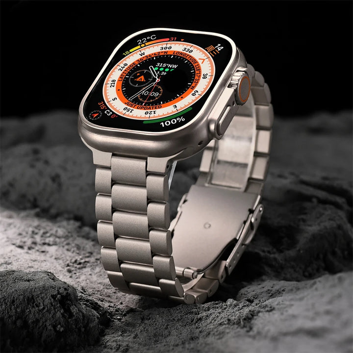 Luxury Titanium Metal Strap for Apple Watch Series 9, 8, 7, 6, SE, 5, 4 – 45mm, 44mm, 42mm – Stainless Steel Bracelet