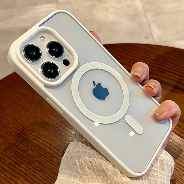 Transparent MagSafe case for iPhone 15 pro Max