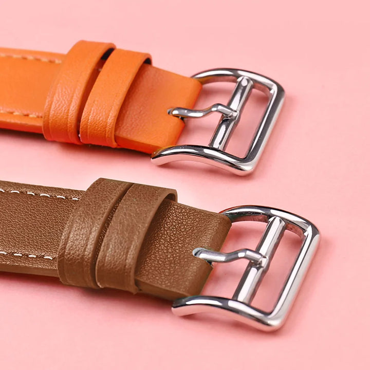 Genuine leather Apple Watch strap – Stylish and durable bracelet design.
