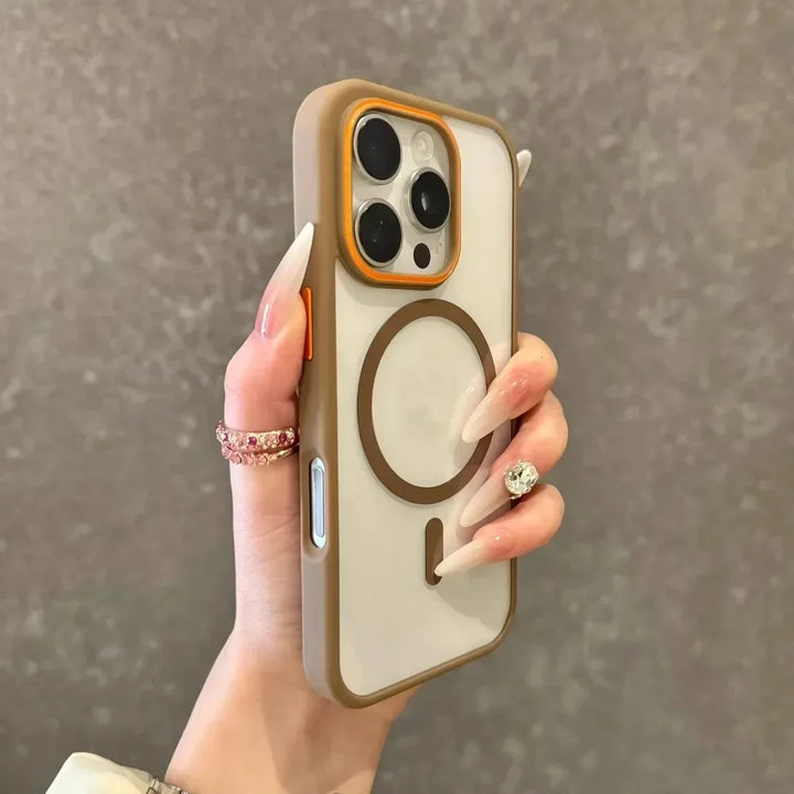 Transparent MagSafe case for iPhone 15 Pro Max